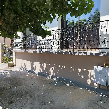 Voulas Guest House Volos Ngoại thất bức ảnh